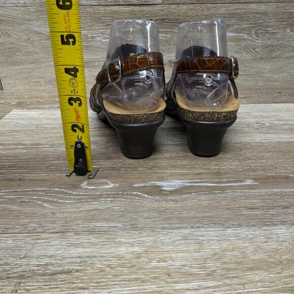 SAS Allegro Brown Leather Croc Embossed Heeled Sandals Women's Size 9.5 - Picture 3 of 8